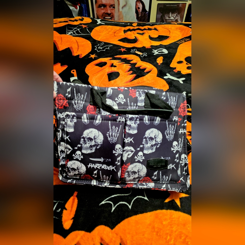 Hard Rock Skull Print Tote Bag
